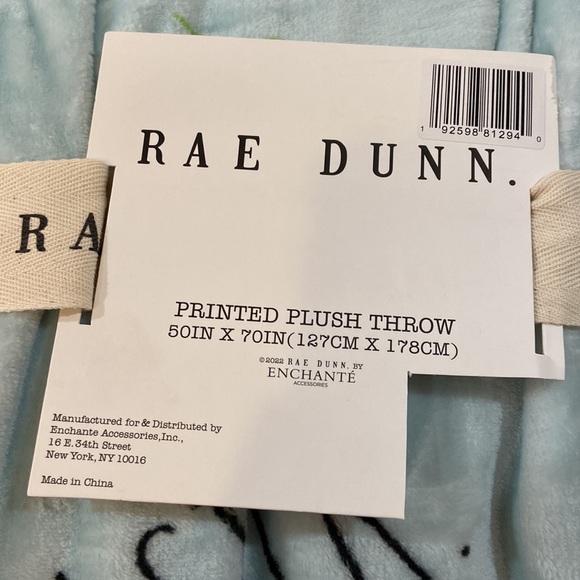 Rae Dunn EASTER Throw - Picture 3 of 3